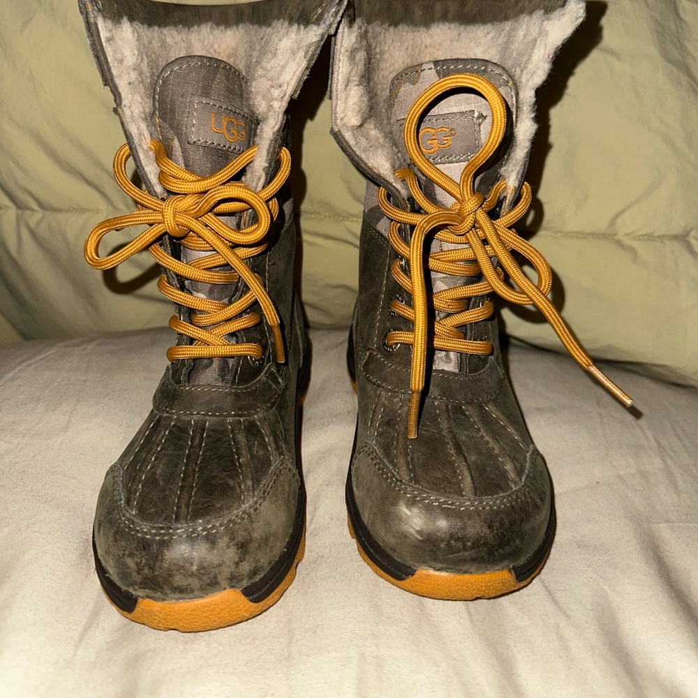 Kids UGG Boots Sz. 11